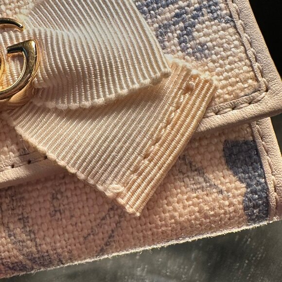 *RARE* Gucci Herbarium Floral Key Case "Japan Exclusive" - EUC - Picture 8 of 8